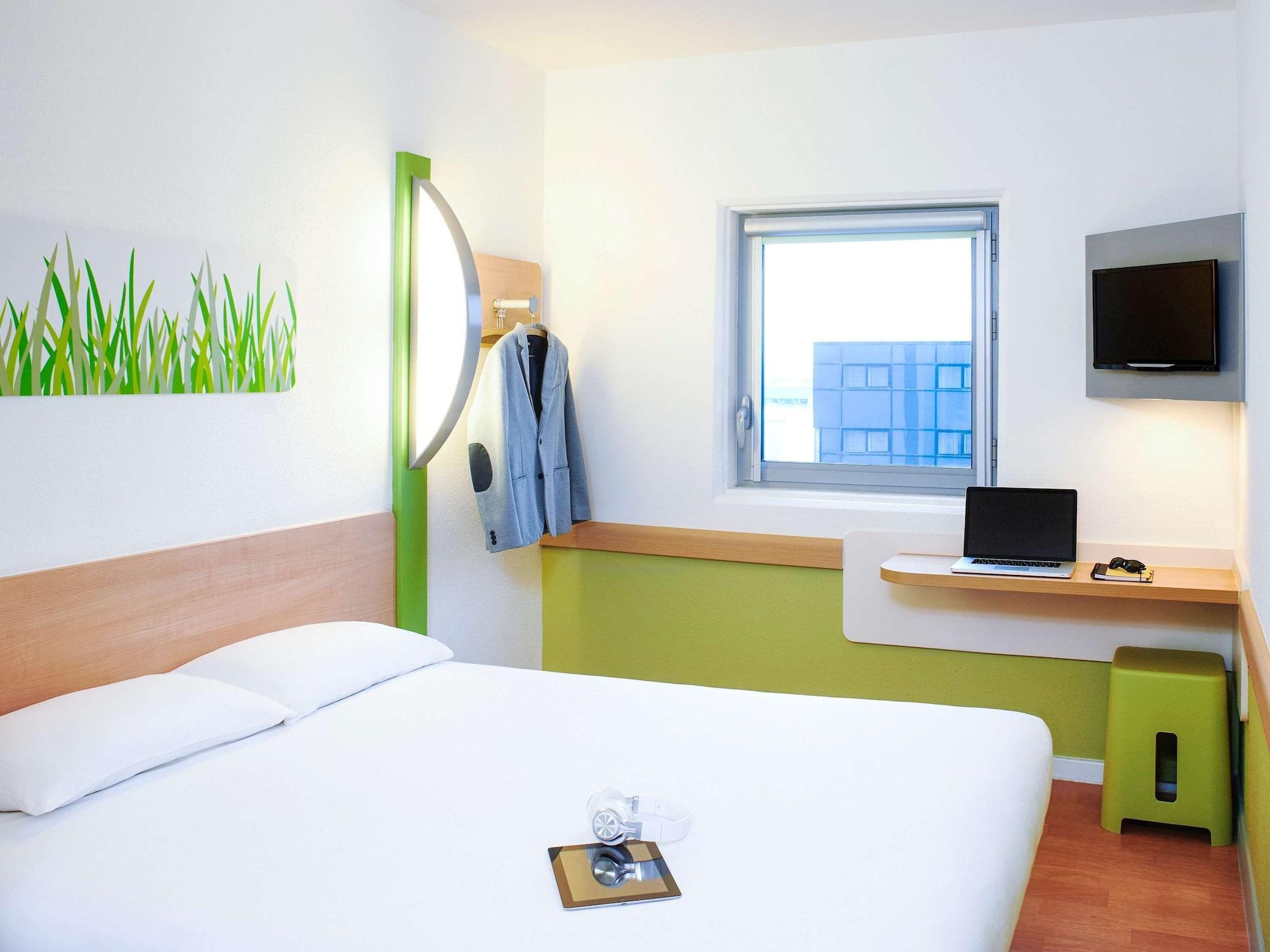 Hotel Ibis Birmingham Airport Terminal Building - Nec Bickenhill Exterior foto